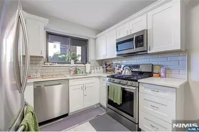 8800 Boulevard East 2M #2M, North Bergen, NJ 07047 - Photo 1