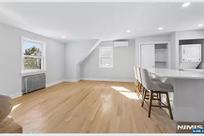 86 N Walnut Street, Ridgewood, NJ 07450 - Photo 4