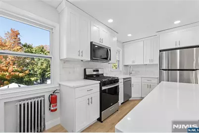 86 N Walnut Street, Ridgewood, NJ 07450 - Photo 12