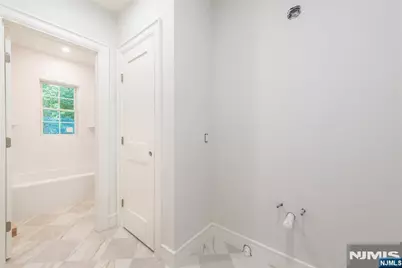 203 Pascack Road, Park Ridge, NJ 07656 - Photo 18