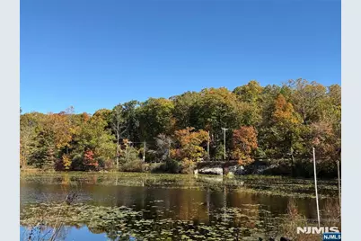 12 Hilltop Road, Andover, NJ 07821 - Photo 2