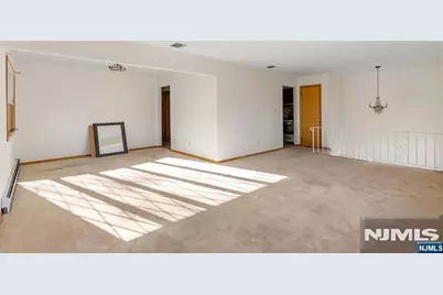 55 Grant Street, Elmwood Park, NJ 07407 - Photo 10