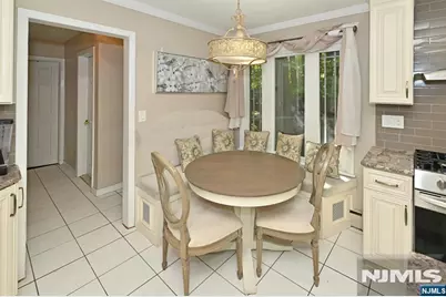 442 Ridgewood Blvd North, Washington Township, NJ 07676 - Photo 8