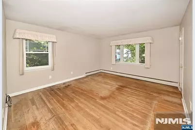 442 Ridgewood Blvd North, Washington Township, NJ 07676 - Photo 12