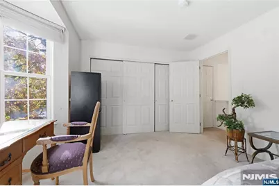 2181 Kent Court, Mahwah, NJ 07430 - Photo 18