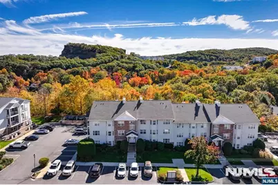 30 Mountainview Court 30 #30, Riverdale, NJ 07457 - Photo 24