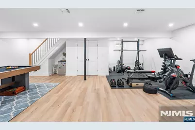 307 Ridge Road, Rutherford, NJ 07070 - Photo 20