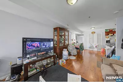 409 12th Street, Union City, NJ 07087 - Photo 6