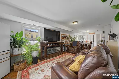 409 12th Street, Union City, NJ 07087 - Photo 38