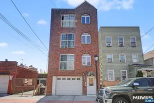 409 12th St, Union City, NJ 07087 - Photo 1
