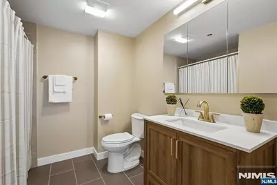 10 Smith Manor Boulevard 202 #202, West Orange Township, NJ 07052 - Photo 26