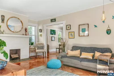 39 Willow Street, Glen Ridge, NJ 07028 - Photo 4