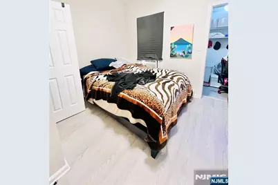 322 River Drive, Garfield, NJ 07026 - Photo 6
