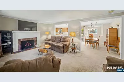 68 Woodstone Road, Montville Township, NJ 07866 - Photo 4