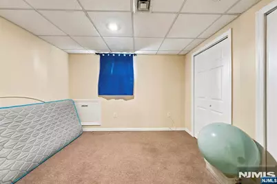 29 Miller Street, Saddle Brook Township, NJ 07663 - Photo 20