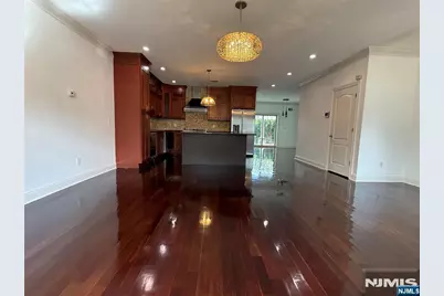 135 Paterson Avenue, Lodi, NJ 07644 - Photo 8
