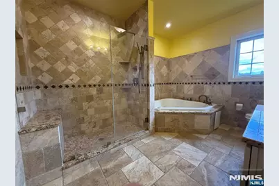 135 Paterson Avenue, Lodi, NJ 07644 - Photo 34