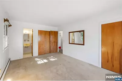1 Large Avenue, Hillsdale, NJ 07642 - Photo 14