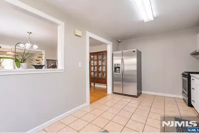 229 River Drive, Elmwood Park, NJ 07407 - Photo 30
