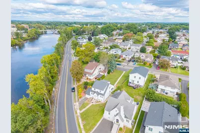 229 River Drive, Elmwood Park, NJ 07407 - Photo 48