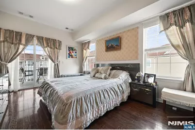 140 Cory Lane, Elmwood Park, NJ 07407 - Photo 14