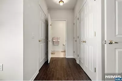 140 Cory Lane, Elmwood Park, NJ 07407 - Photo 16