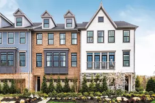 4 Goldfinch Dr, Upper Saddle River, NJ 07458 - Photo 1