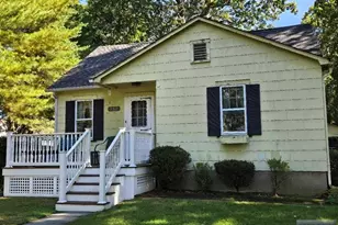 352 Amherst St, Wyckoff Township, NJ 07481 - Photo 1