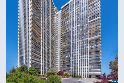 300 Winston Drive C1908 #C1908, Cliffside Park, NJ 07010 - Photo 1