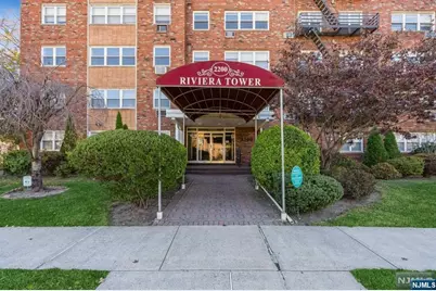 2200 Center Avenue C5 #C5, Fort Lee, NJ 07024 - Photo 1