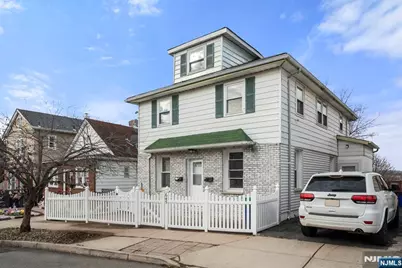 645 8th Street, Lyndhurst Township, NJ 07071 - Photo 1