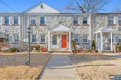 5 W End Place, Cranford Township, NJ 07016 - Photo 1