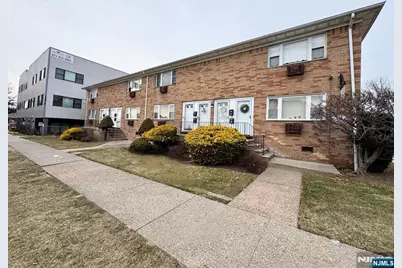 432-434 Trenton Avenue 16 #16, Paterson, NJ 07503 - Photo 1