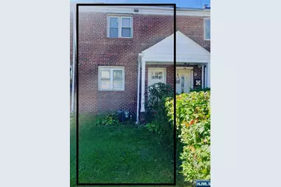 27A Melmore Gardens, East Orange, NJ 07017 - Photo 1