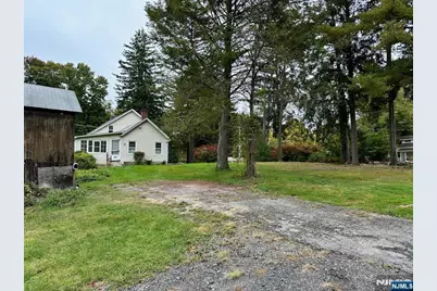 155 Schoolhouse, Jefferson Township, NJ 07438 - Photo 1