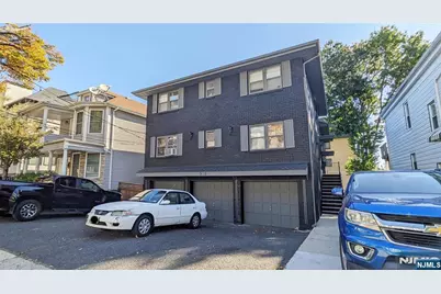 401 Undercliff Avenue B1 #B1, Edgewater, NJ 07020 - Photo 1