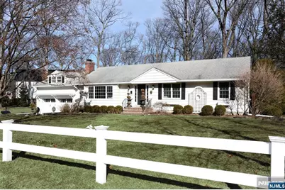 539 Covington Place, Wyckoff Township, NJ 07481 - Photo 1