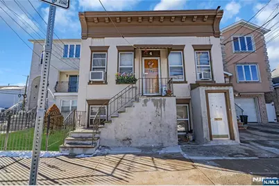 498 Delavan Avenue, Newark, NJ 07107 - Photo 1