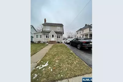 152 Montgomery Street, Bloomfield, NJ 07003 - Photo 1