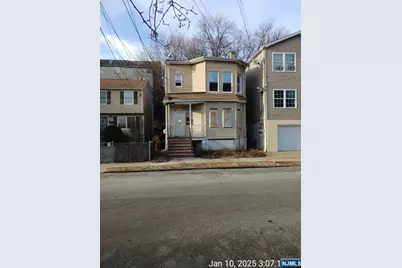 21 Garfield Avenue, Paterson, NJ 07522 - Photo 1