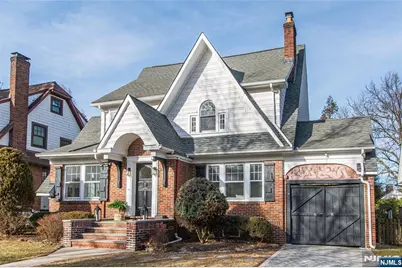 55 Grandview Place, Montclair, NJ 07043 - Photo 1