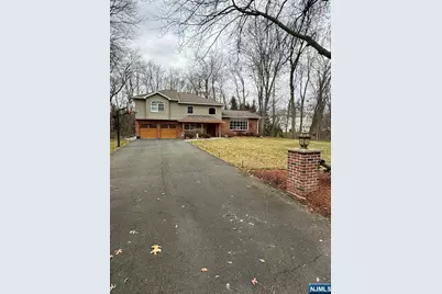 156 Edson Terrace, Franklin Lakes, NJ 07417 - Photo 1