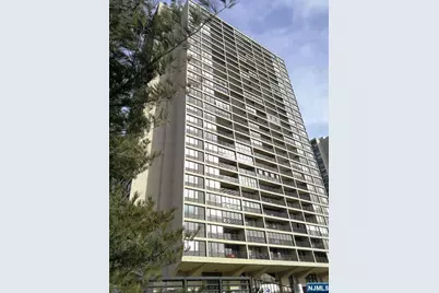 6 Horizon 2205 #2205, Fort Lee, NJ 07024 - Photo 1