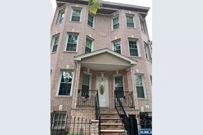 34 Court House Place 5 #5, Jersey City, NJ 07306 - Photo 1