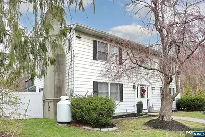 21 Sand Hill Road, Vernon, NJ 07462 - Photo 1