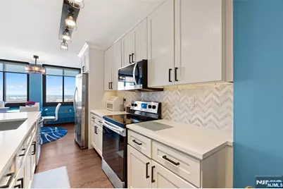 300 Winston Drive 3002 #3002, Cliffside Park, NJ 07010 - Photo 1