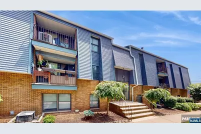 700 Schuyler D36 #D36, Kearny, NJ 07032 - Photo 1
