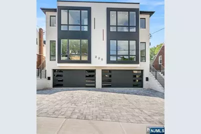 220 E Central Boulevard A #A, Palisades Park, NJ 07650 - Photo 1