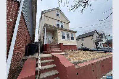 572 Christopher Street, Orange, NJ 07050 - Photo 1