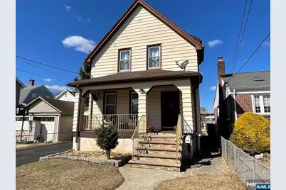 449 Willow Avenue, Lyndhurst Township, NJ 07071 - Photo 1